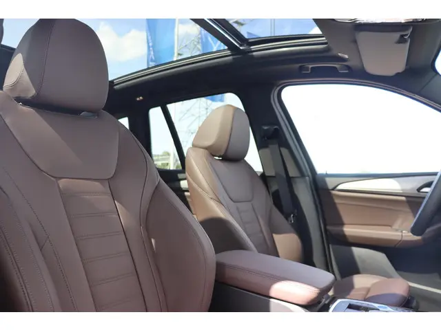 BMW iX3 | High Executive Edition | 2025 Elektrisch 10