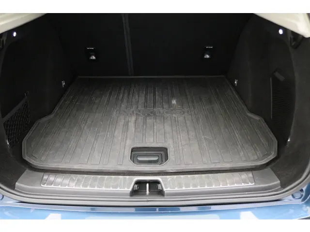 Lynk & Co 01 1.5 2022 Hybride Benzine 15