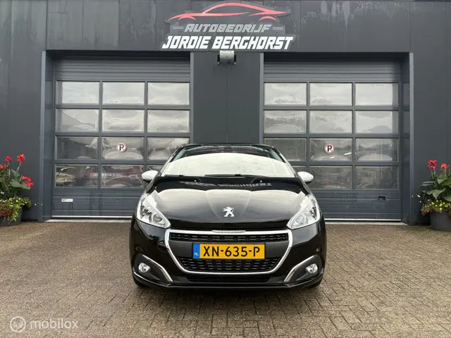 Peugeot 208 2