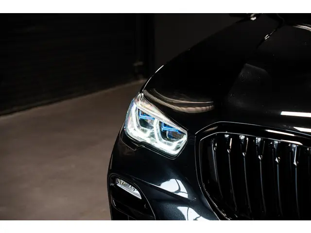 BMW X5 xDrive45e High Executive 2021 Hybride Benzine 8