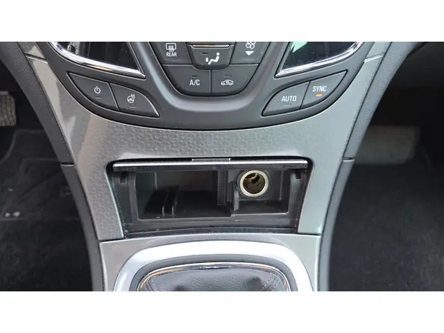 Opel Insignia 1.4 T EcoFLEX Business+ 2016 Benzine 36