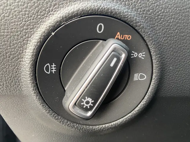 Volkswagen T-Roc 1.5 TSI Sport 2020 Benzine 19