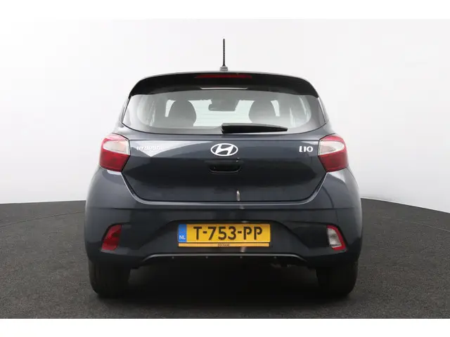 Hyundai i10 1.0 Comfort 2024 Benzine 8
