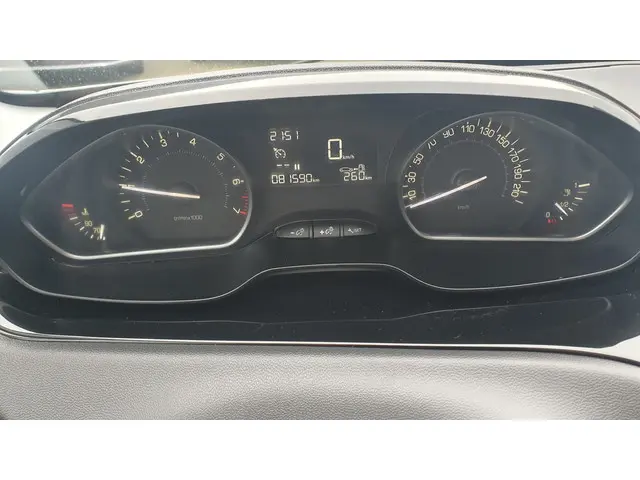 Peugeot 208 1.2 PureTech Like 2019 Benzine 20