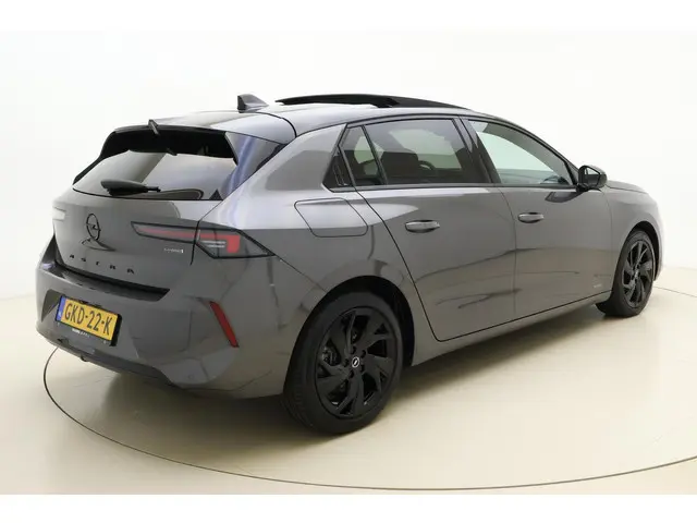 Opel Astra 1.6 Hybrid 180pk Level 4 2024 Hybride Benzine 2