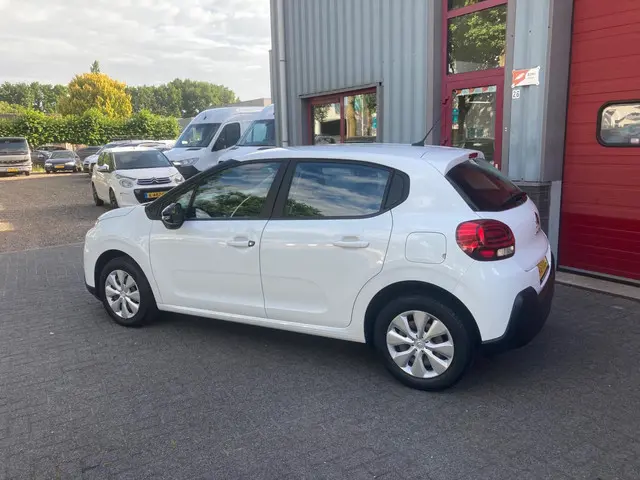 Citroën C3 1.2 PureTech Feel 105g 2017 Benzine 6