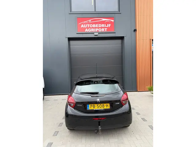 Peugeot 208 1.2 PureTech Blue Lion 2017 Benzine 4