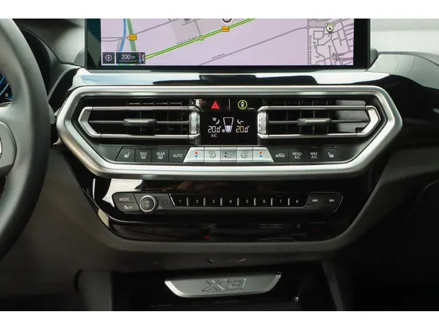 BMW X3 xDrive30e High Executive 2023 Hybride Benzine 44