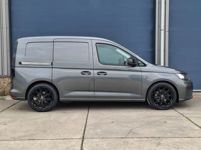 Volkswagen Caddy Cargo 2.0 TDI Style 2021 Diesel 9
