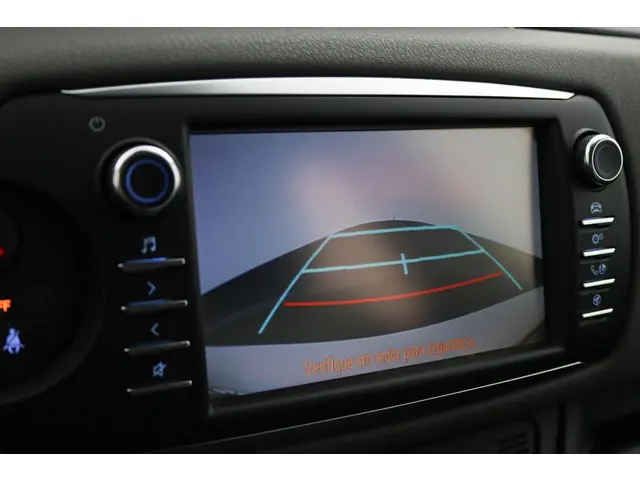 Toyota Yaris 1.5 Hybrid Aspiration 2017 Hybride Benzine 9