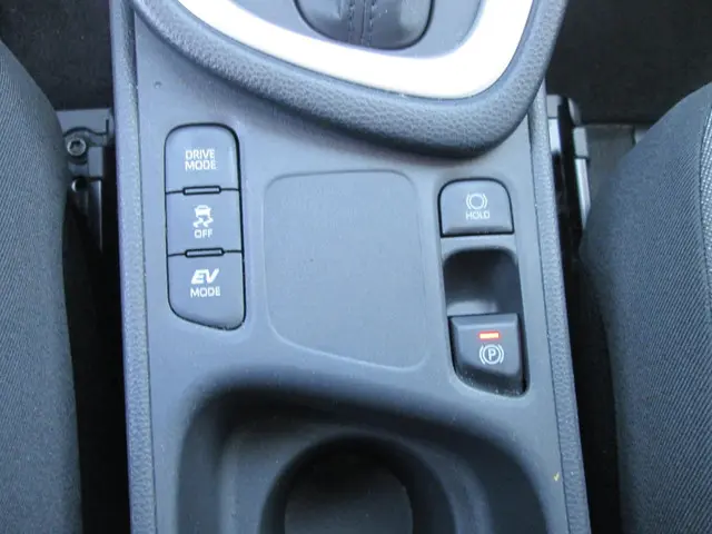 Toyota Yaris 1.5 Hybrid Dynamic 2022 Hybride Benzine 14