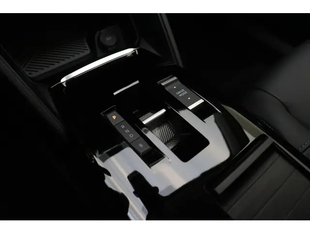 Citroën ë-C4 Feel 136pk 50 kWh 2023 Elektrisch 21
