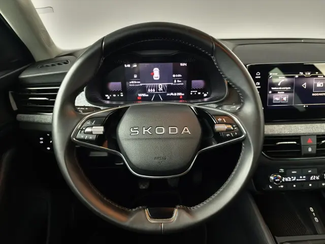 Škoda Kamiq 1.0 TSI Business Edition 2025 Benzine 20