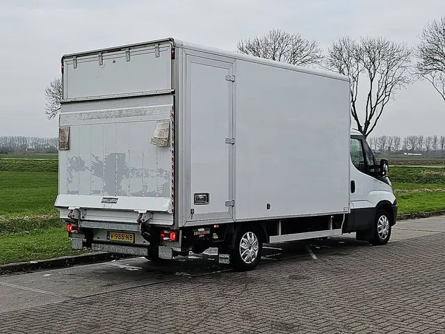 Iveco Daily 35S18 2018 Diesel 3