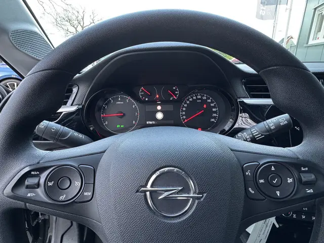 Opel Corsa 1.2 75pk Edition 2022 Benzine 11