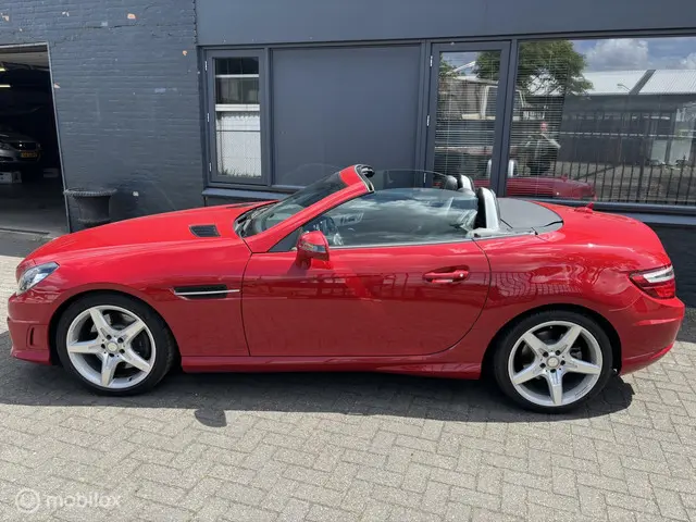 Mercedes-Benz SLK 250 2012 Benzine 23