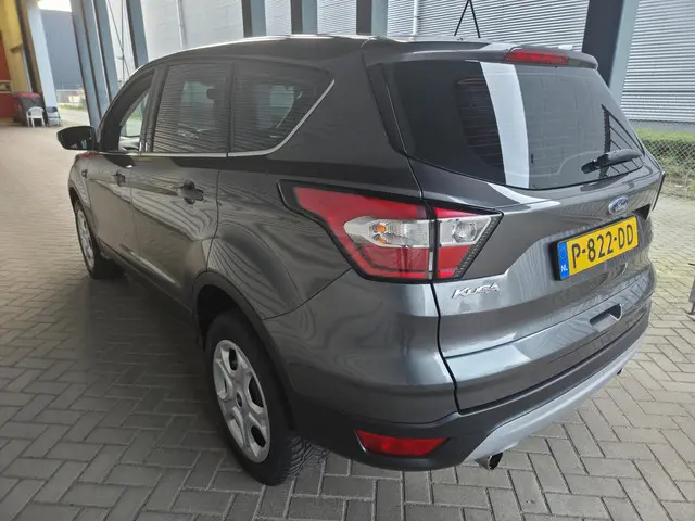 Ford Kuga 1.5 Trend 2017 Benzine 10