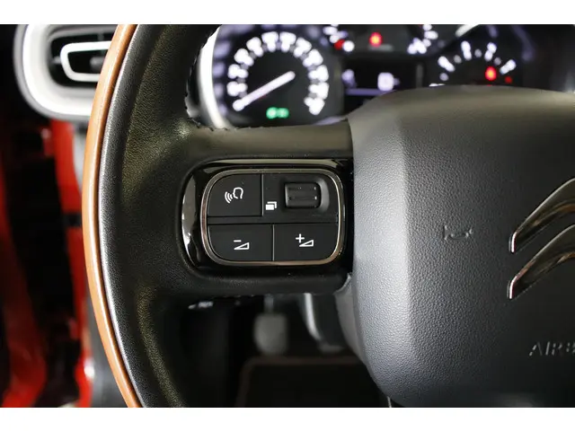 Citroën C3 1.2 PureTech Shine 2017 Benzine 17