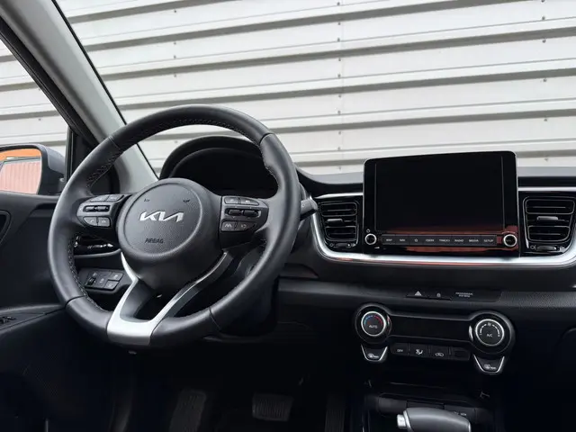 Kia Stonic 1.0 T-GDi MHEV DynamicLine 2025 Benzine 13