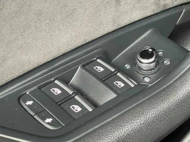 Audi A4 Avant 2.0 T MHEV Sp. Sle |PANO|STOEL 2017 Benzine 18