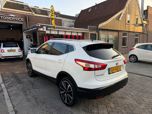 Nissan QASHQAI 1.2 Tekna 2015 Benzine 6