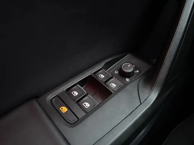 SEAT Leon 1.0 TSI FR Launch Edition 2020 Benzine 11