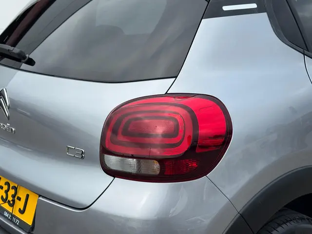 Citroën C3 1.2 PureTech C-Series 2021 Benzine 12