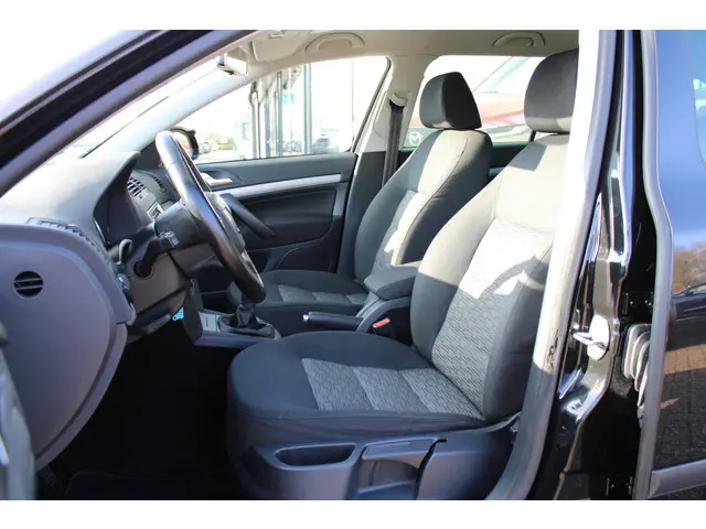 Škoda Octavia Combi 1.2 TSI Active 2013 Benzine 12