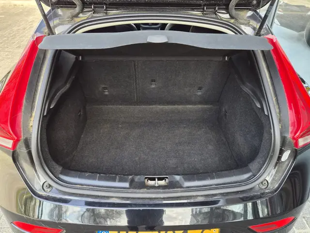 Volvo V40 2.0 D2 Momentum Business 2015 Diesel 16