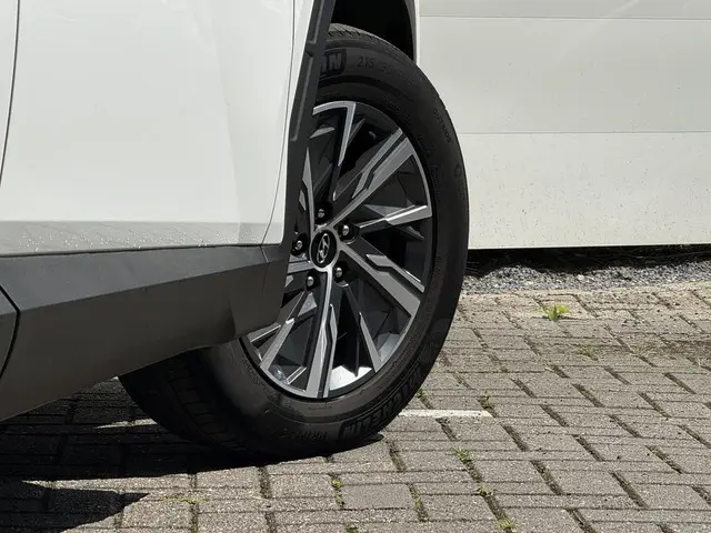 Hyundai Tucson 1.6 T-GDI MHEV Comfort Smart 2021 Benzine 37