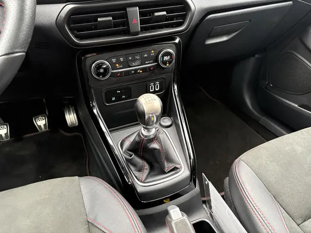 Ford EcoSport 1.0 EcoBoost ST-Line 2019 Benzine 21