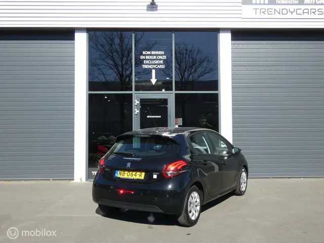 Peugeot 208 3