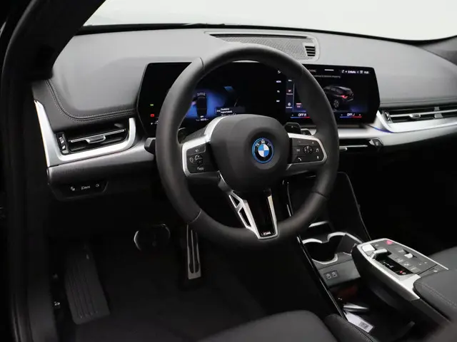 BMW X1 xDrive25e 2026 Hybride Benzine 11