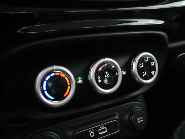 Fiat 500L 0.9 TwinAir CityCross 2019 Benzine 22