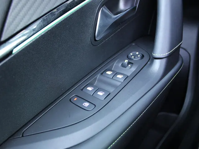 Peugeot e-2008 EV GT Pack 50 kWh 2020 Elektrisch 23