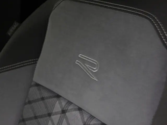 Volkswagen Polo 1.0TSI/95PK R-Line 2022 Benzine 16