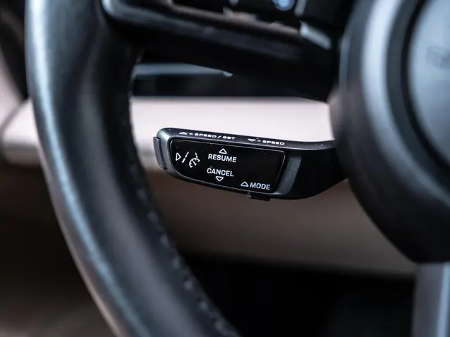 Porsche Taycan Sport Turismo 79 kWh 2022 Elektrisch 29