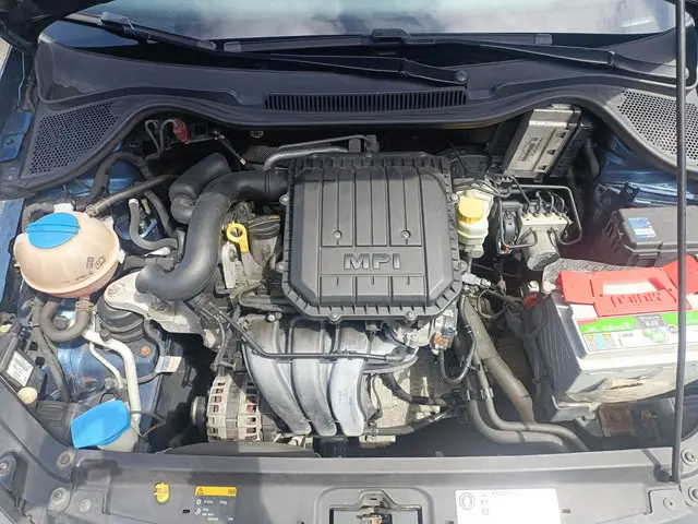 Volkswagen Polo 1.0 First Edition 2014 Benzine 10