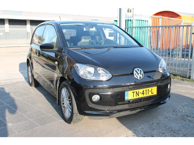 Volkswagen up! 1.0 high up! BlueMotion 2013 Benzine
