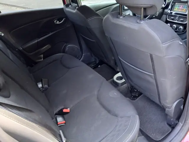 Renault Clio Estate 0.9 TCe Limited 2018 Benzine 11