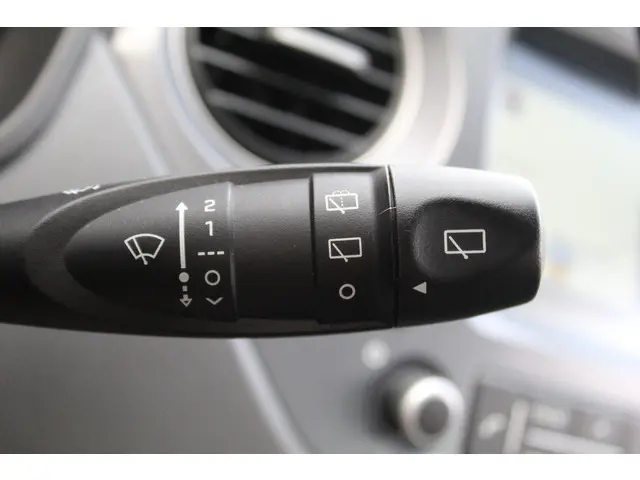 Hyundai i10 1.0i Comfort NAVI 2018 Benzine 15