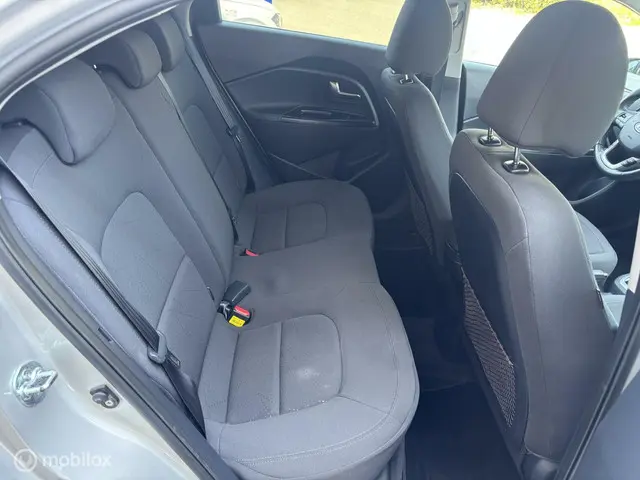 Kia Rio 1.4 CVVT Comfort Pack Automaat 2012 Benzine 9