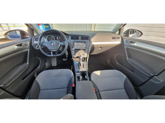 Volkswagen e-Golf E-Golf 2015 Elektrisch 6