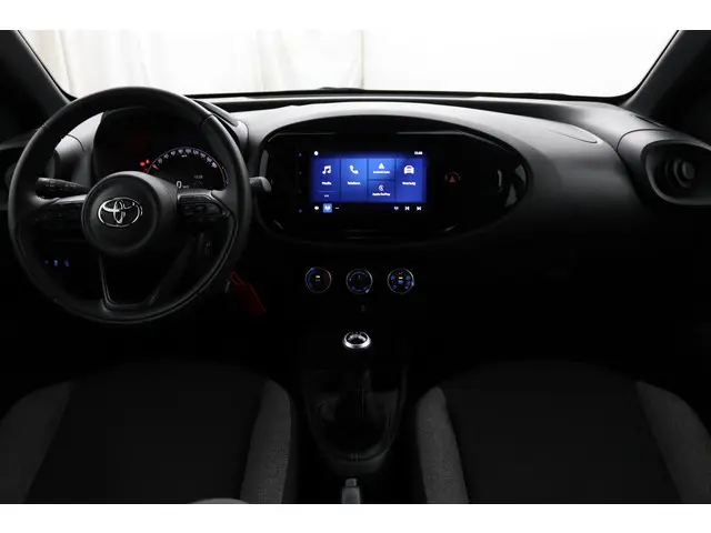 Toyota Aygo X 1.0 VVT-i MT Play 2024 Benzine 4