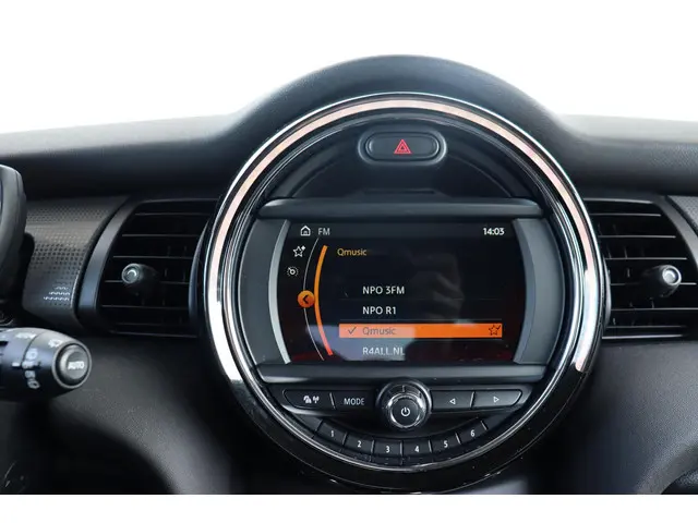 MINI Cooper Mini 1.5 Business Edition 2019 Benzine 16