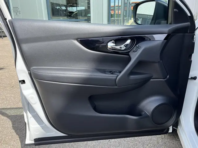 Nissan QASHQAI 1.2 Tekna 2017 Benzine 15