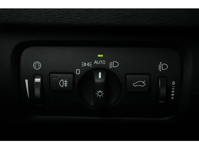 Volvo V40 1.6 T2|Trekhaak|Cruisecontrol|Airco 2014 Benzine 17