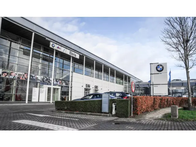 BMW X1 xDrive25e 2025 Hybride Benzine 5