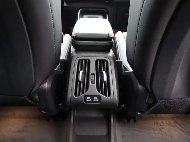 BMW iX1 xDrive30 67 kWh 2025 Elektrisch 16