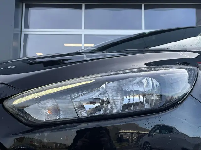 Ford Focus Wagon 1.0 ST-Line 2018 Benzine 2